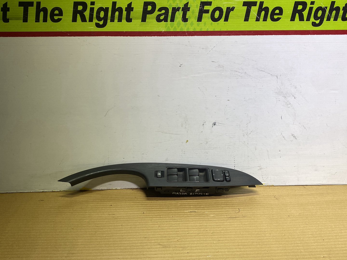 2011 Mazda Biante- Master Power Window Switch PN: