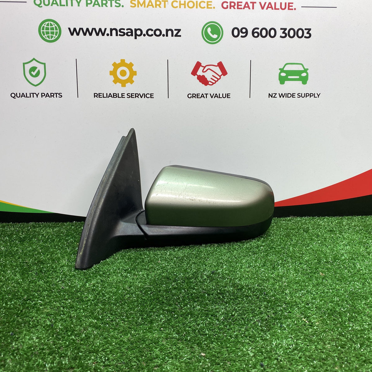 2003 Holden Commodore - Left Door Mirror PN: 3 Pins
