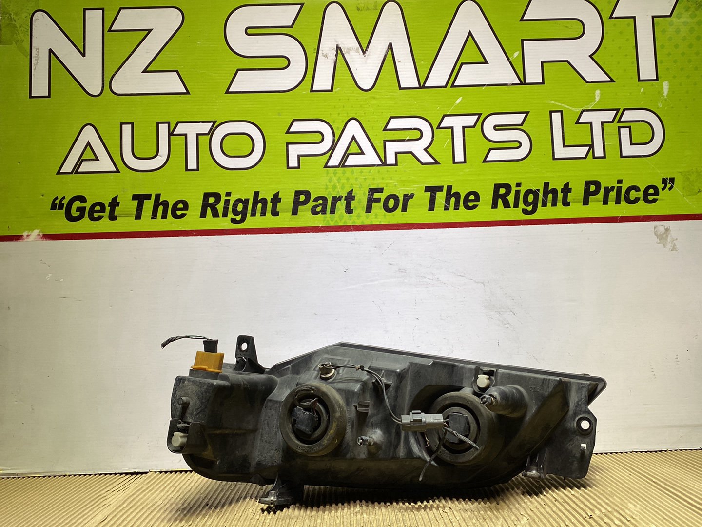 2005 Ford Falcon- Right Headlight PN: see photos