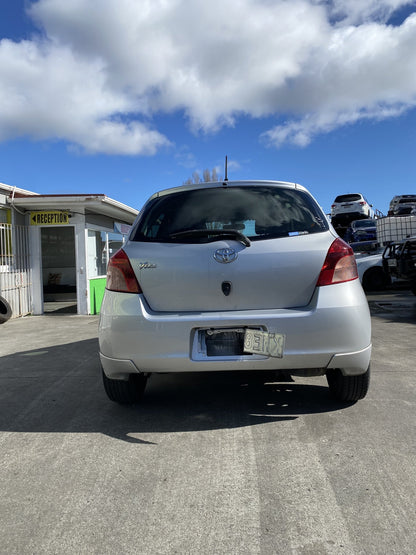 2007 Toyota Vitz SCP90