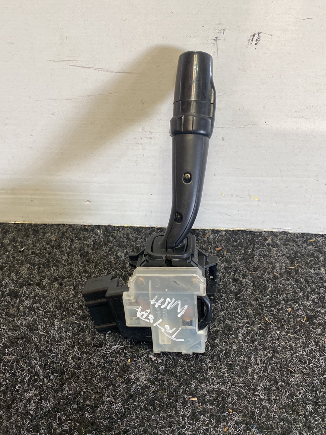 2005 Toyota Wish - Indicator Switch