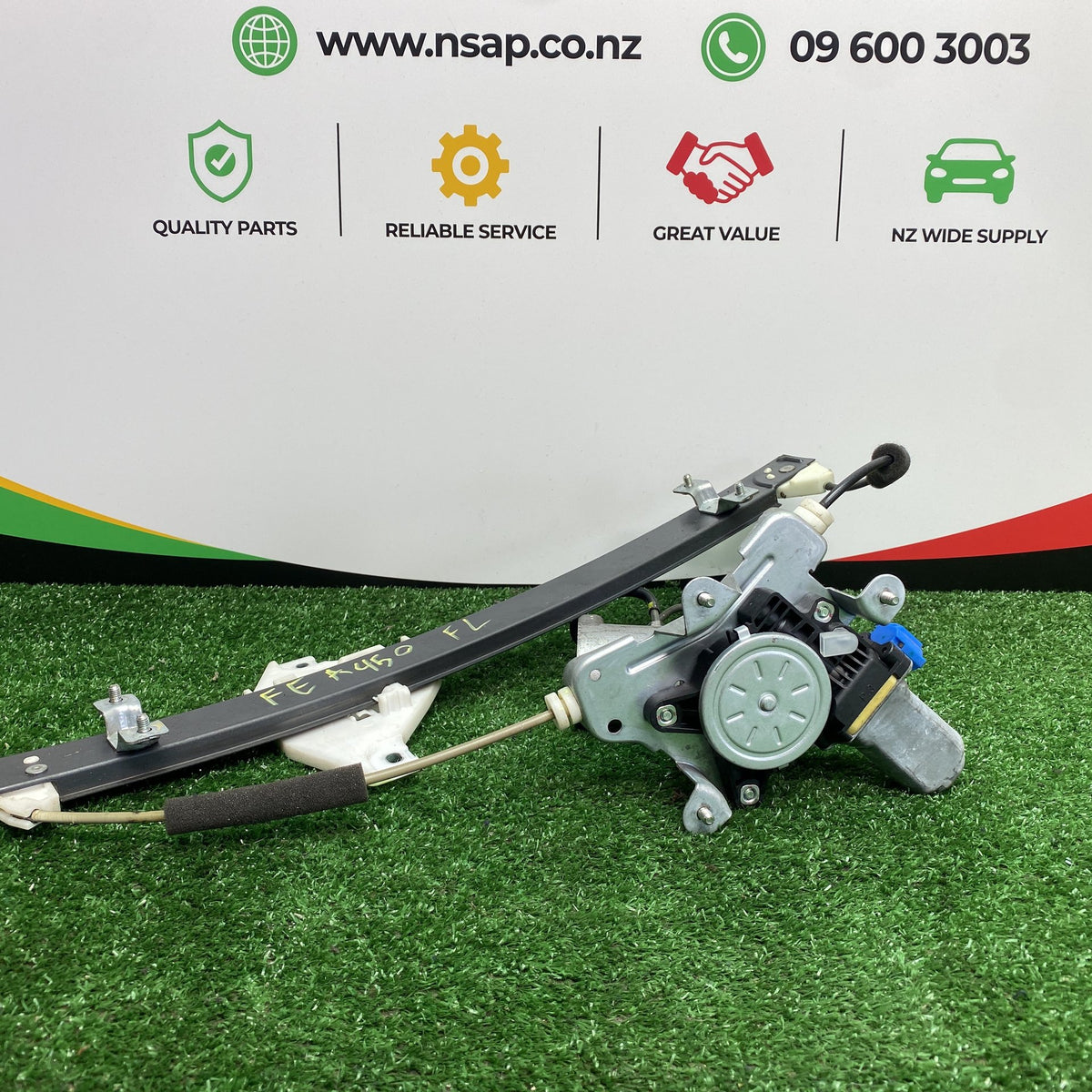 2009 Holden Captiva - Left Front Window Regulator/Motor