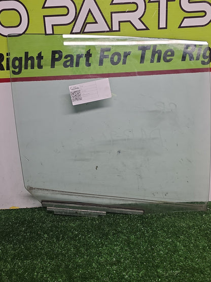 1997 Used Toyota Starlet - Right Rear Door Glass PN: M213