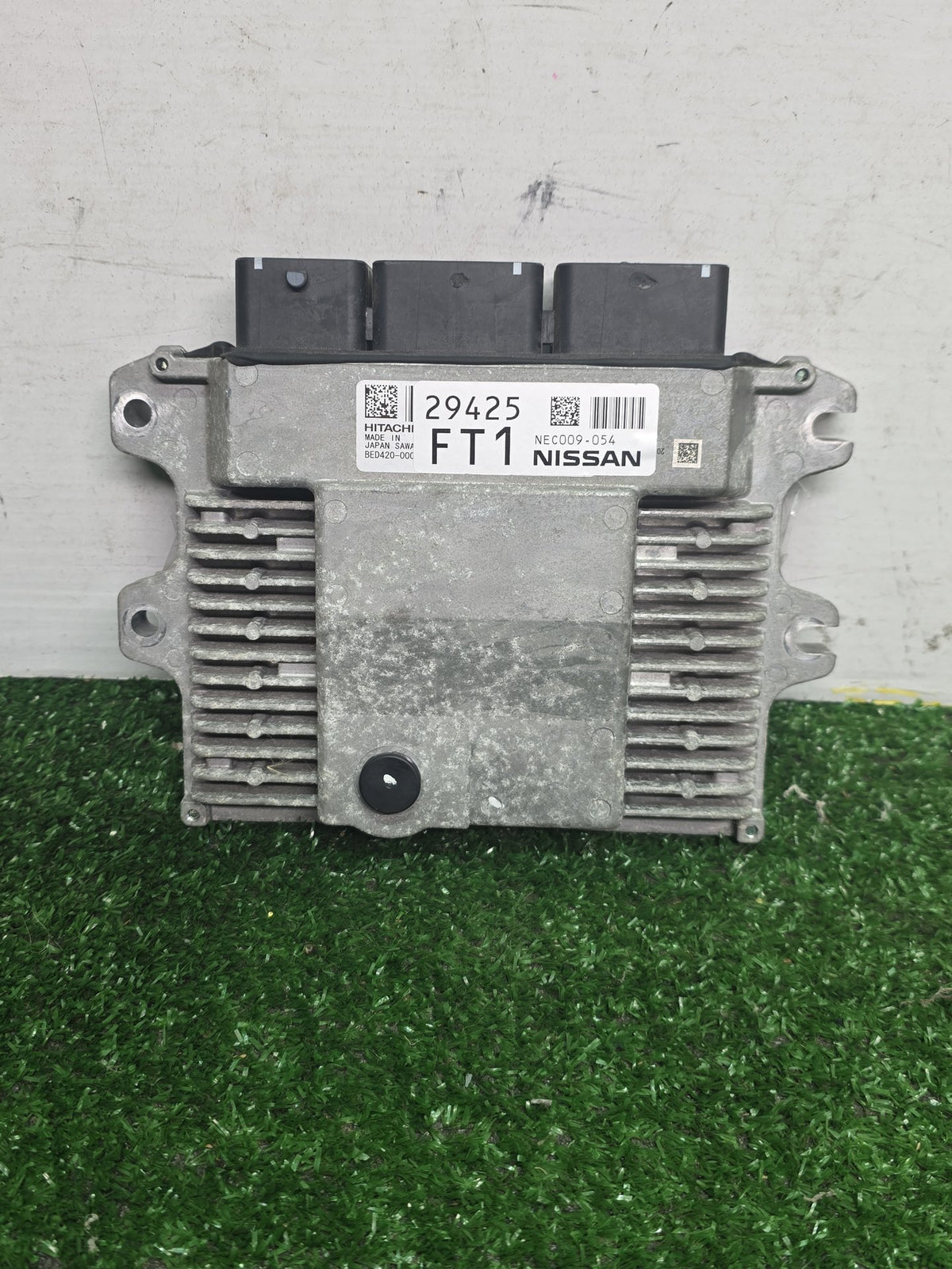 2014 Nissan Note E12 - Engine Computer/ ECU PN: NEC009-054