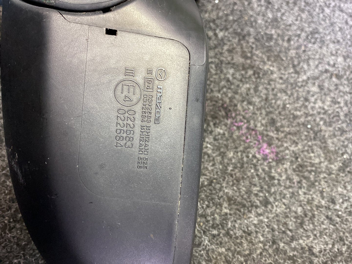 2011 Mazda Axela BL - Right Door Mirror/ PN: 5 wires