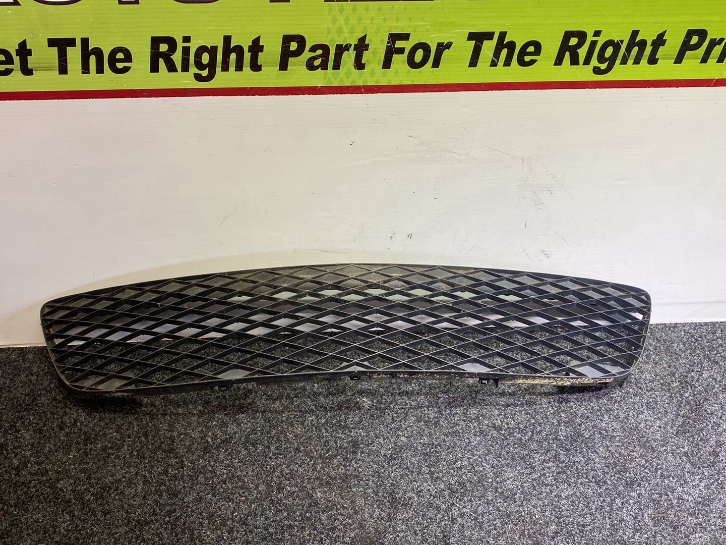 2007 Mazda Axela - Lower Bumper Grille PN: BN8F-501T1