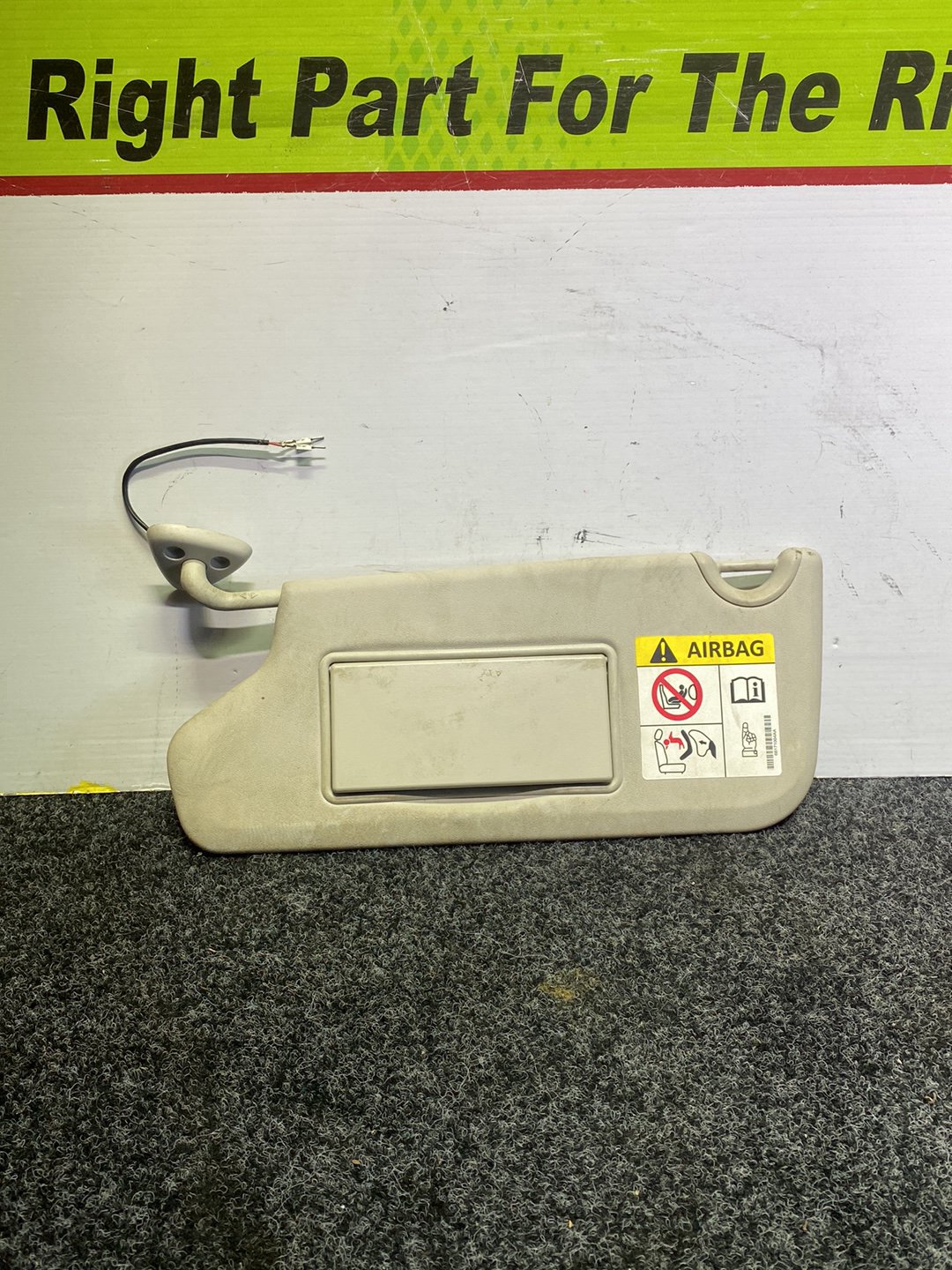 2010 Dodge Journey - Left Sun Visor