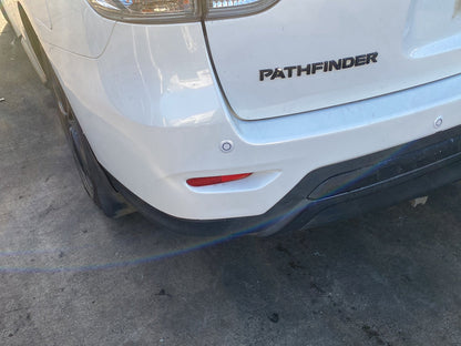 2014 Nissan Pathfinder  Dismantling For Parts