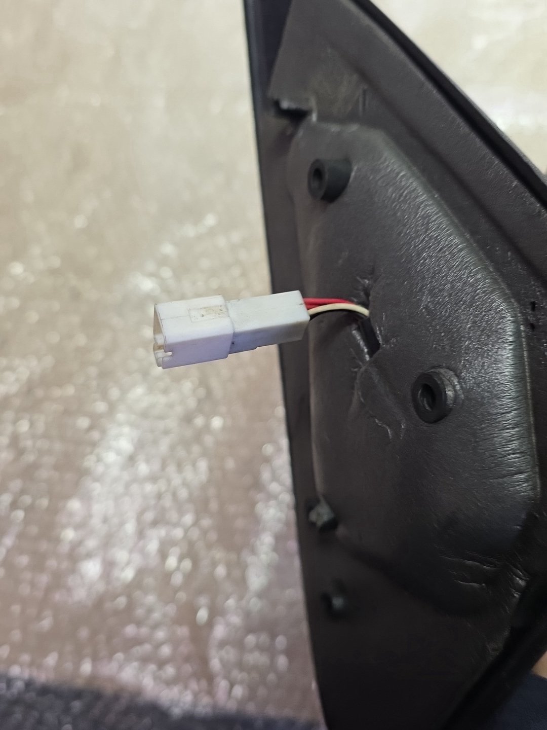 2007 Ford Falcon- Right Door Mirror PN: 4 wires