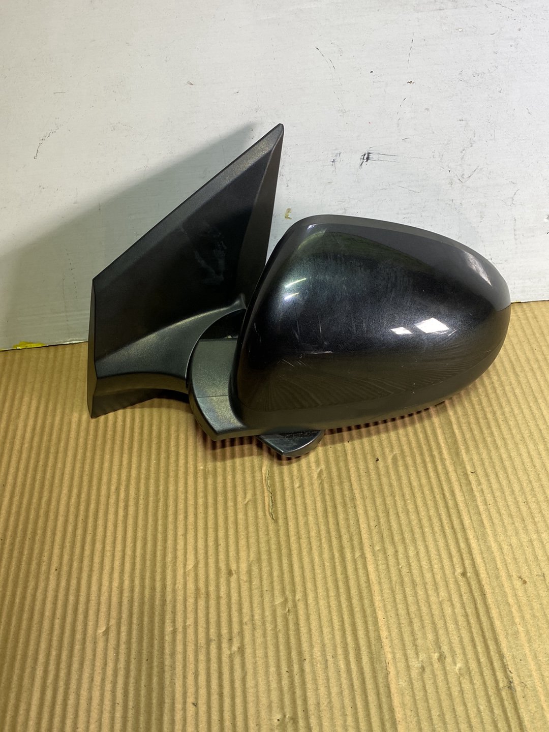 2016 Holden Barina- Left Door Mirror Glass PN:
