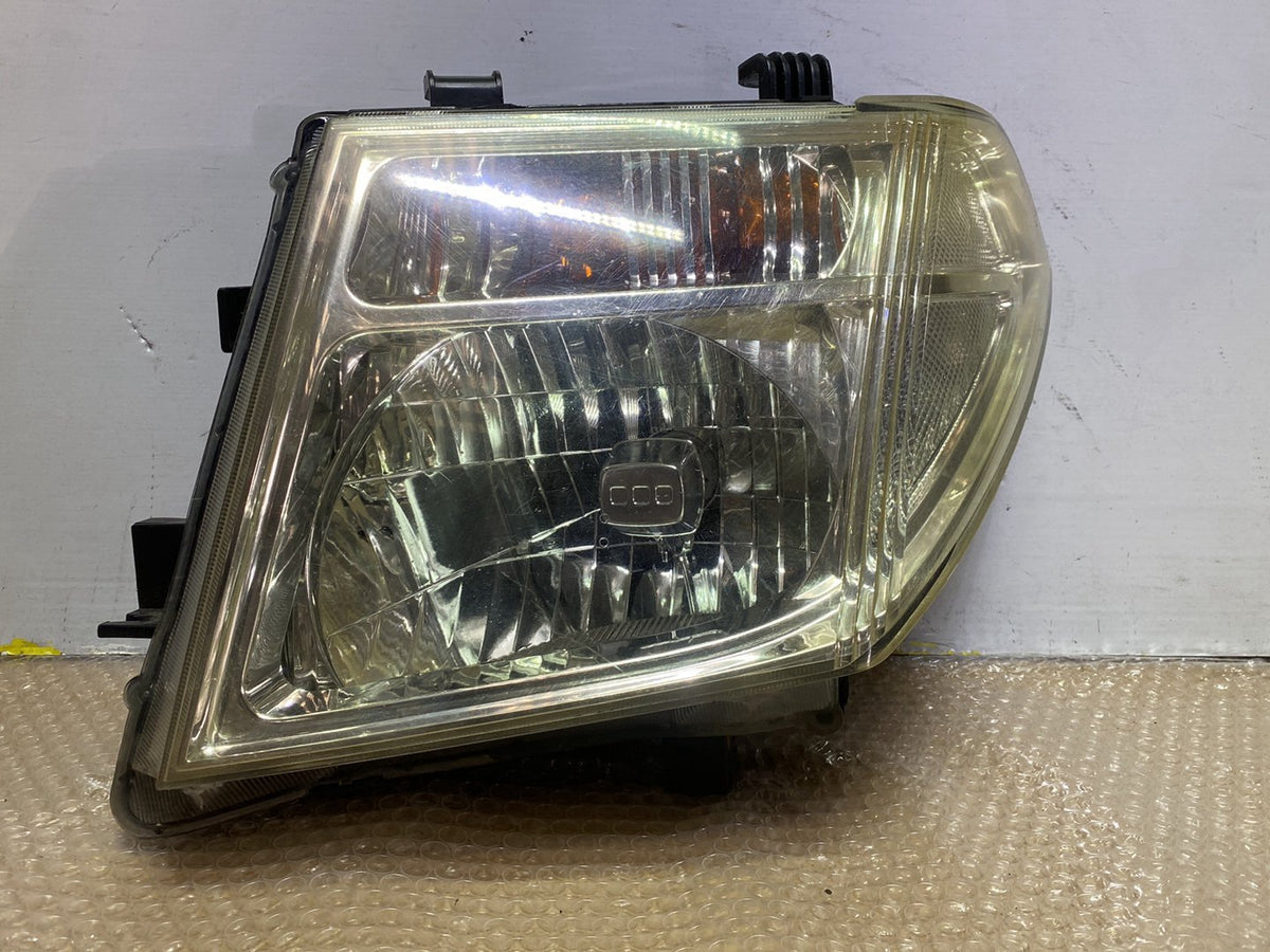 2011 Nissan Navara- Left Headlight PN: see photos