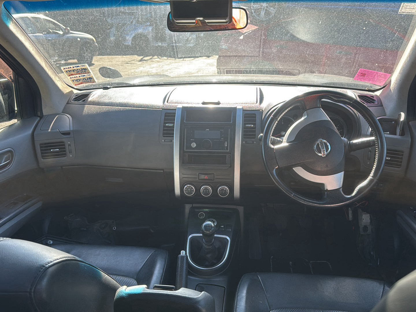 2009 Nissan X-Trail DNT31  Dismantling For Parts