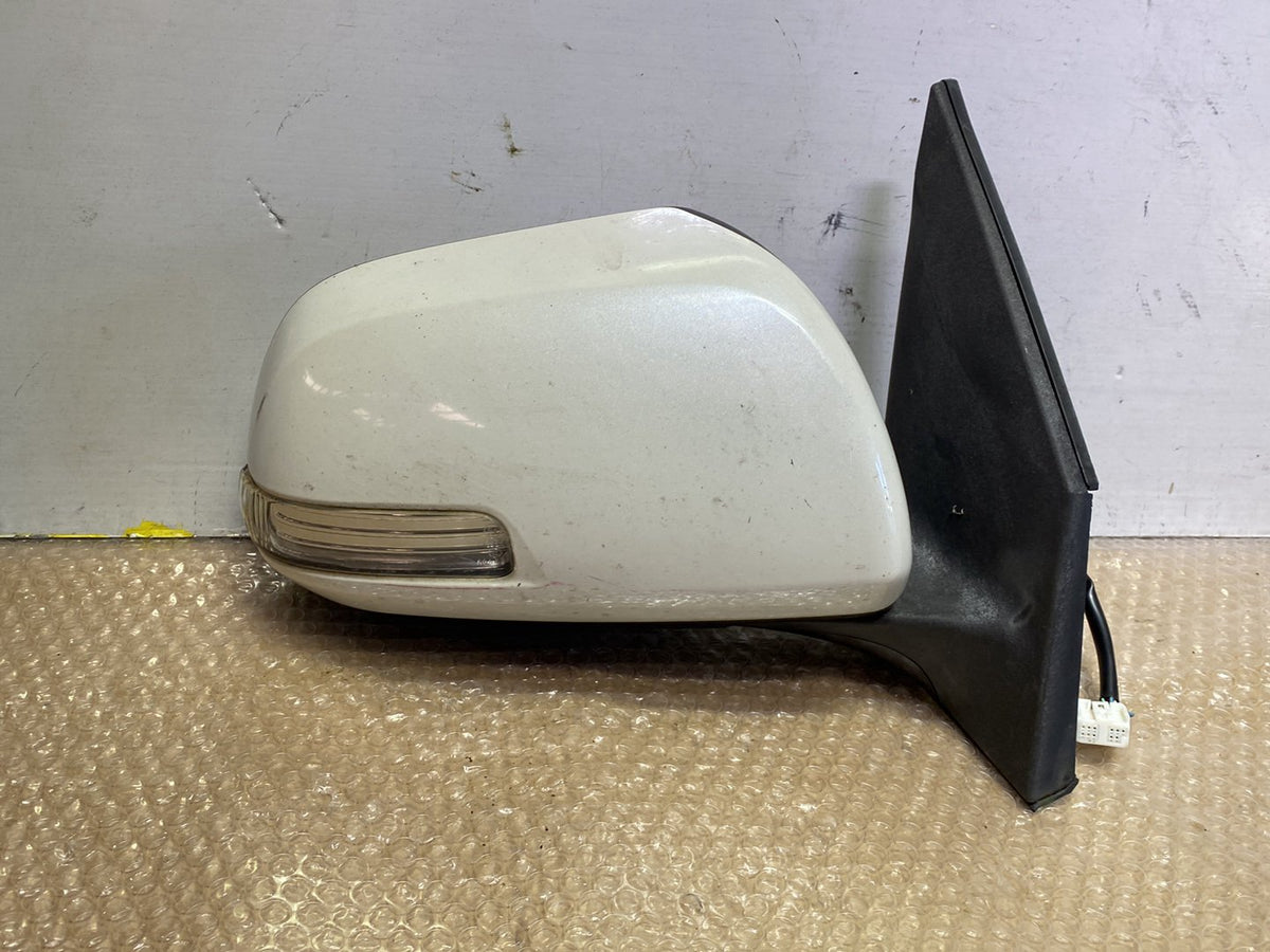 2010 Toyota Vellfire - Right Door Mirror PN: 7 wires