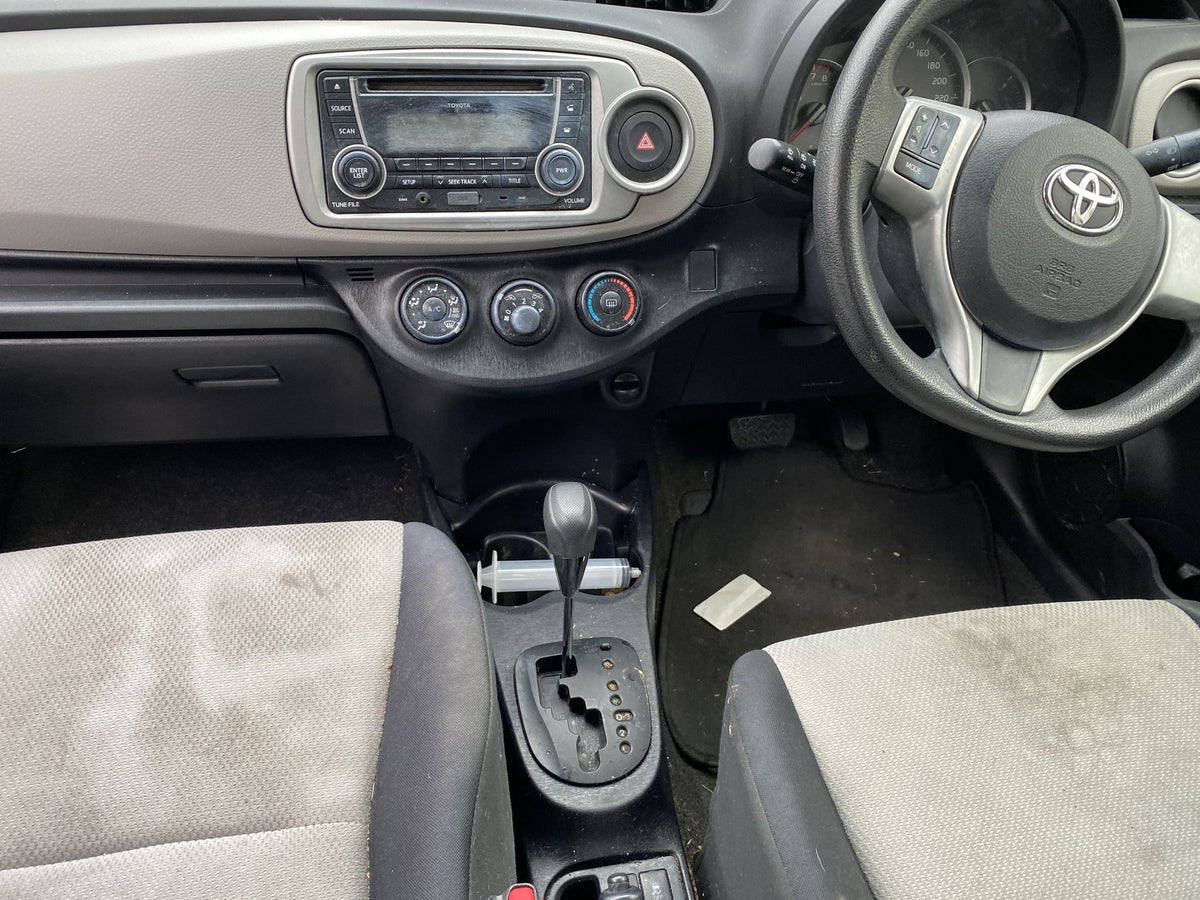 2014 Toyota Yaris YR- Dismantling For Parts
