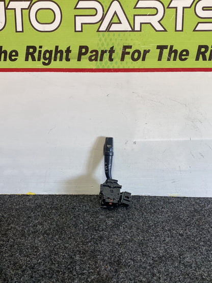 2005 Toyota Wish - Indicator Switch