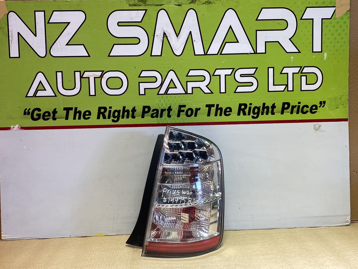 2008 Used Toyota Prius NHW20 - Right Taillight PN: STANLEY 47-13