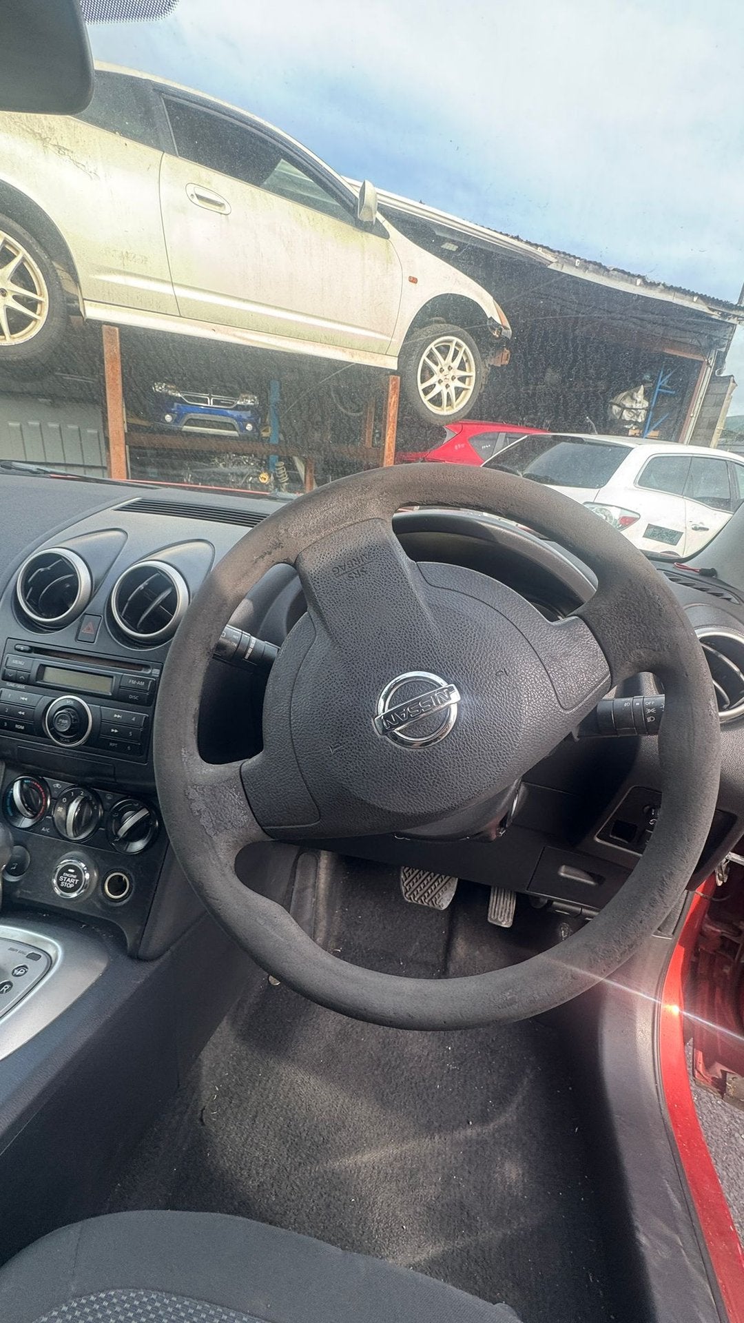 2009 Nissan Qashqai   Dismantling For Parts