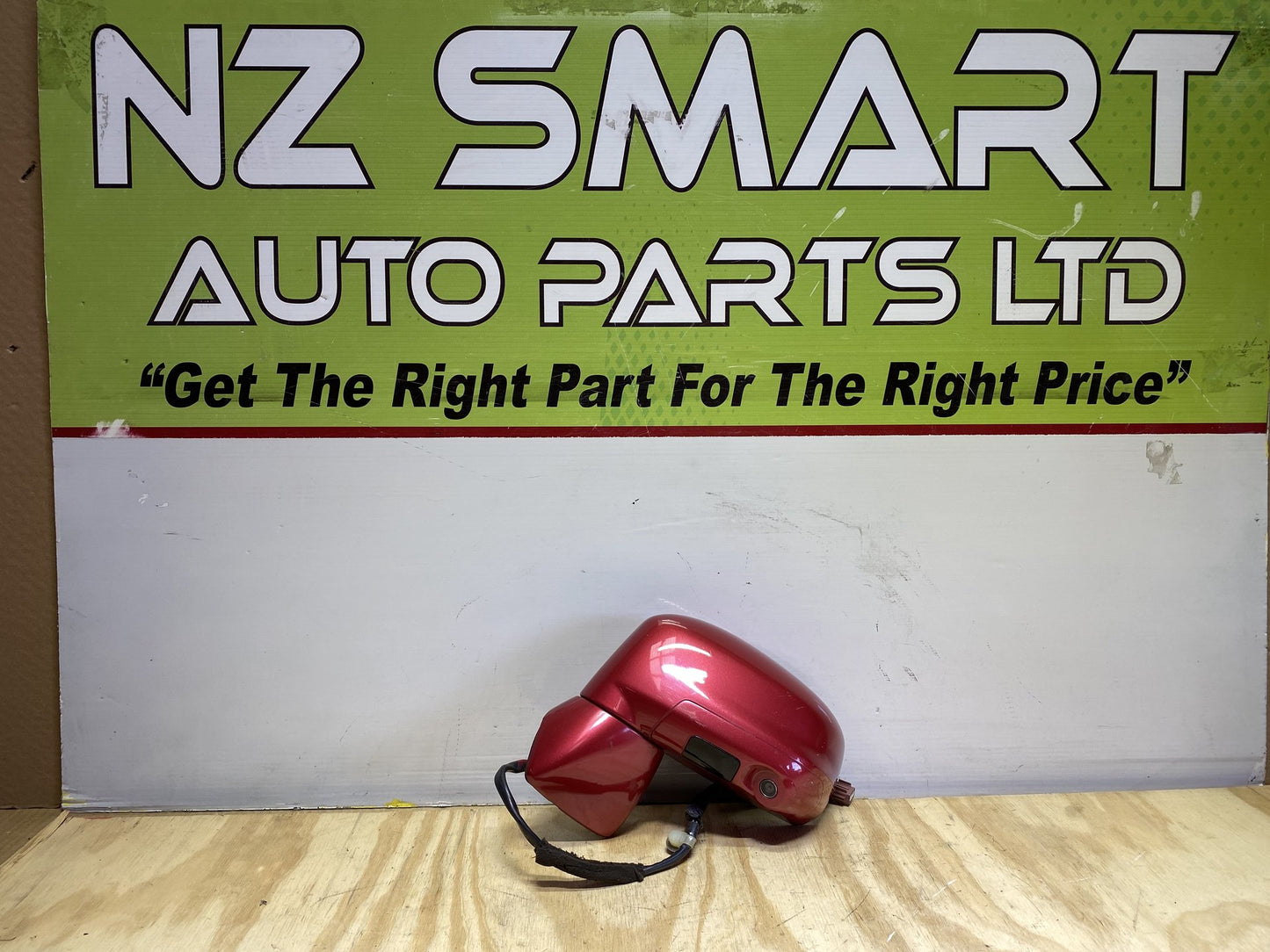 2005 Nissan Tiida JC11 - Left Door Mirror PN: 13 wires