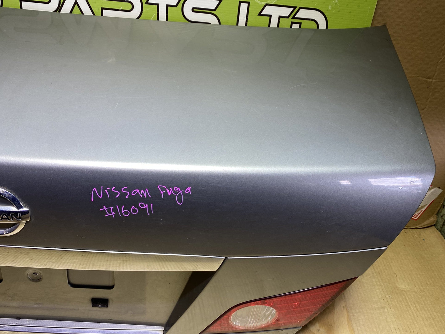 2007 Nissan Fuga - Bootlid