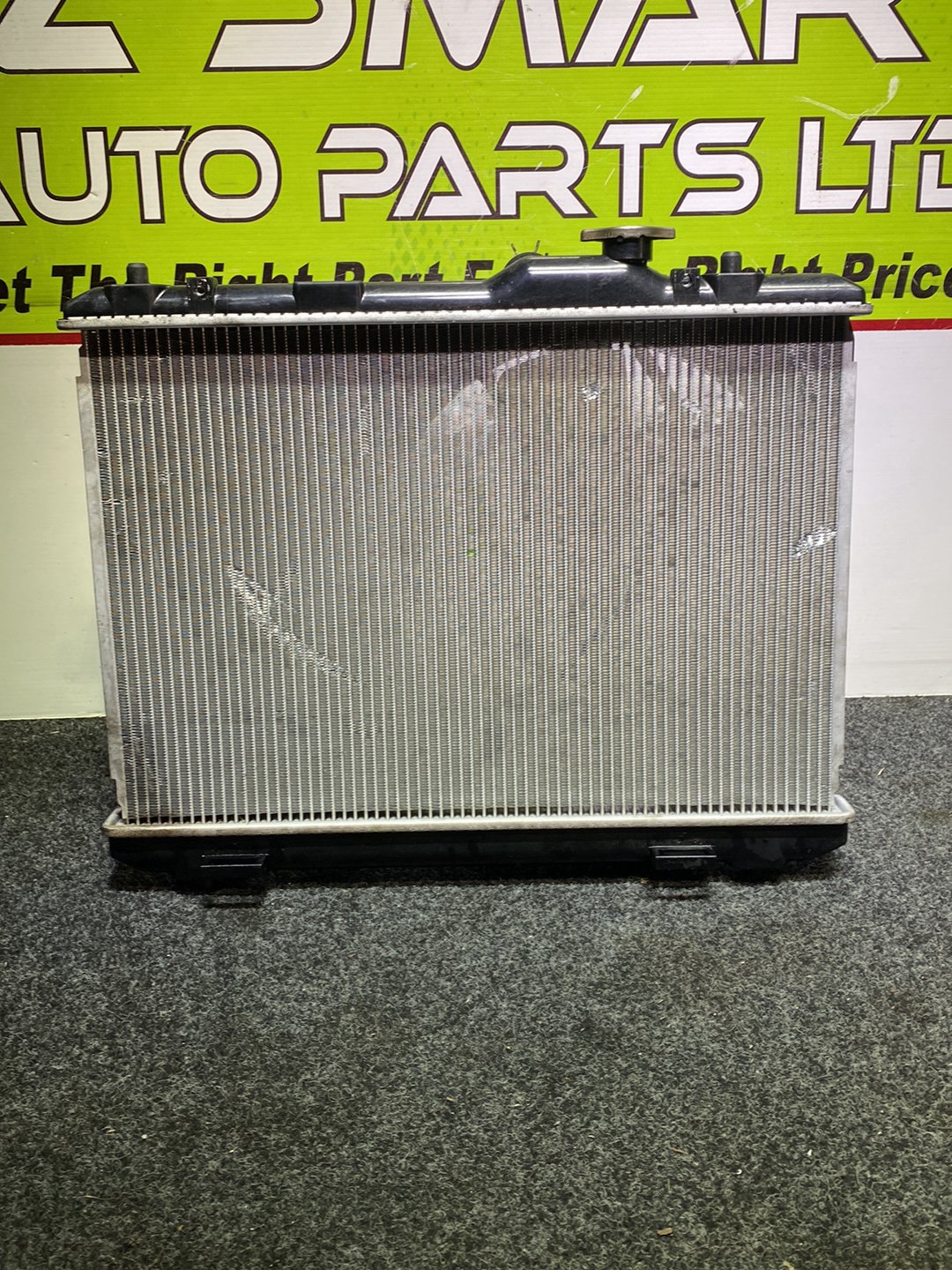 2004 Suzuki Swift - Radiator