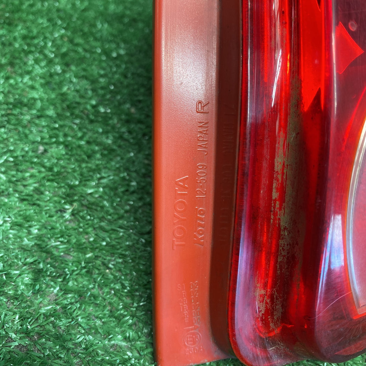 2007 Used Toyota Corolla - Right Taillight PN: KOITO 12-509
