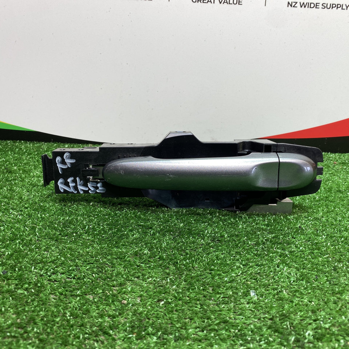 2014 Nissan Note - Right Rear Exterior Door Handle PN: 826403VA2A