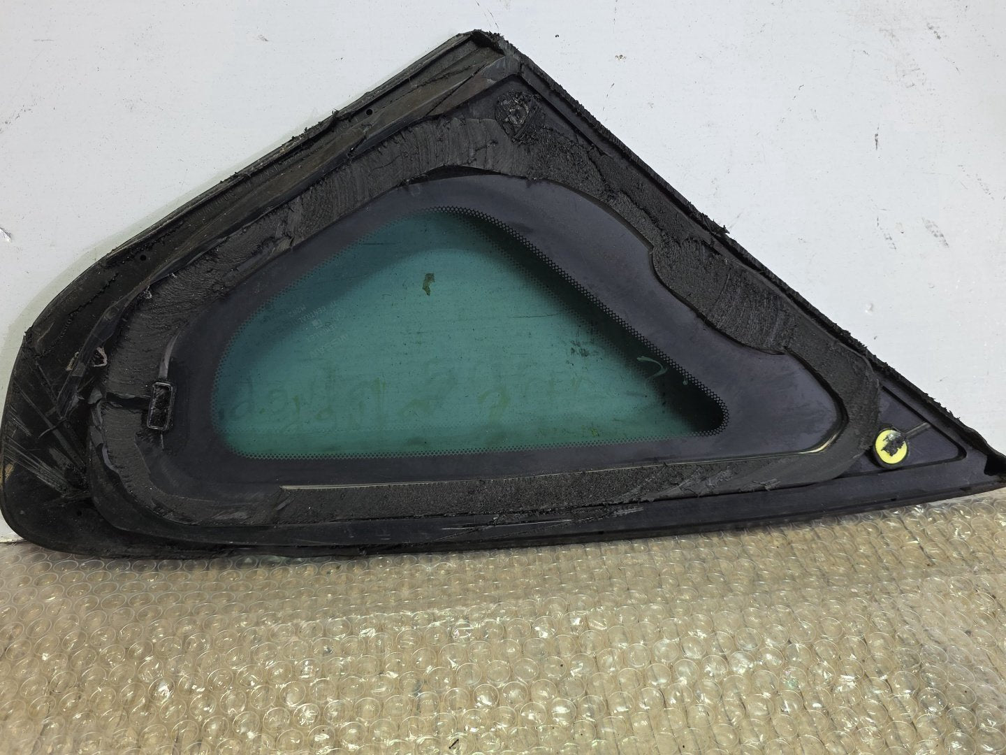 2006 Nissan Bluebird- Left Rear Quarter Door Glass PN: M282