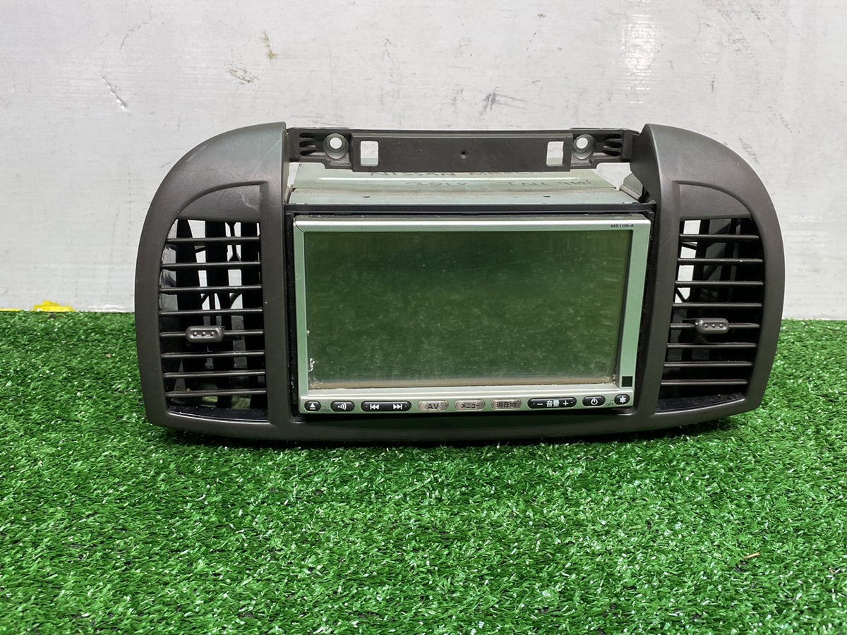 2010 Nissan March - Stereo Head Unit PN: B819289900