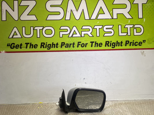 2002 Mitsubishi Airtrek- Right Door Mirror PN: 5 wires