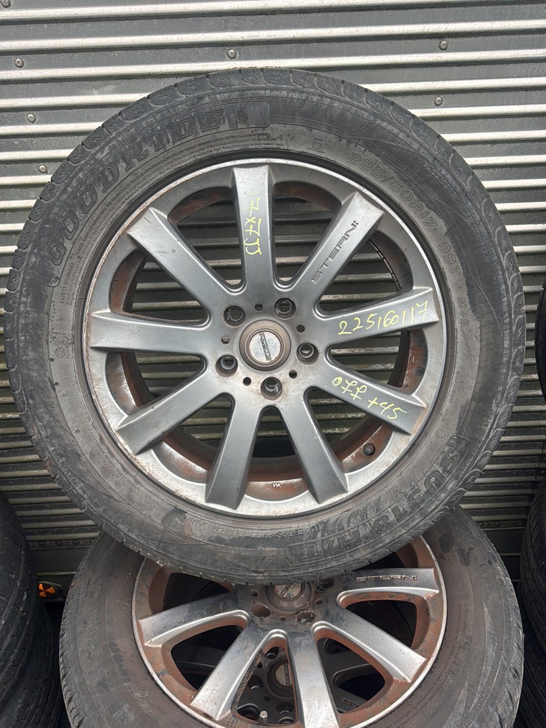 STERN Mag Wheel Set PN: 17x7JJ OFF+45 225/60/17