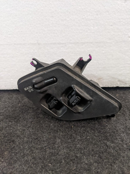 1990 Honda Integra- Right Front Window Switch PN: 2 door lug broken see pics