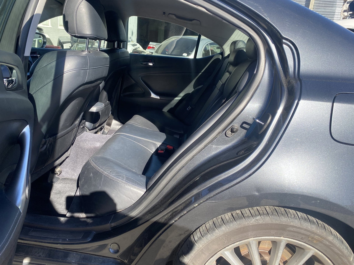 2011 Lexus IS350  Dismantling For Parts