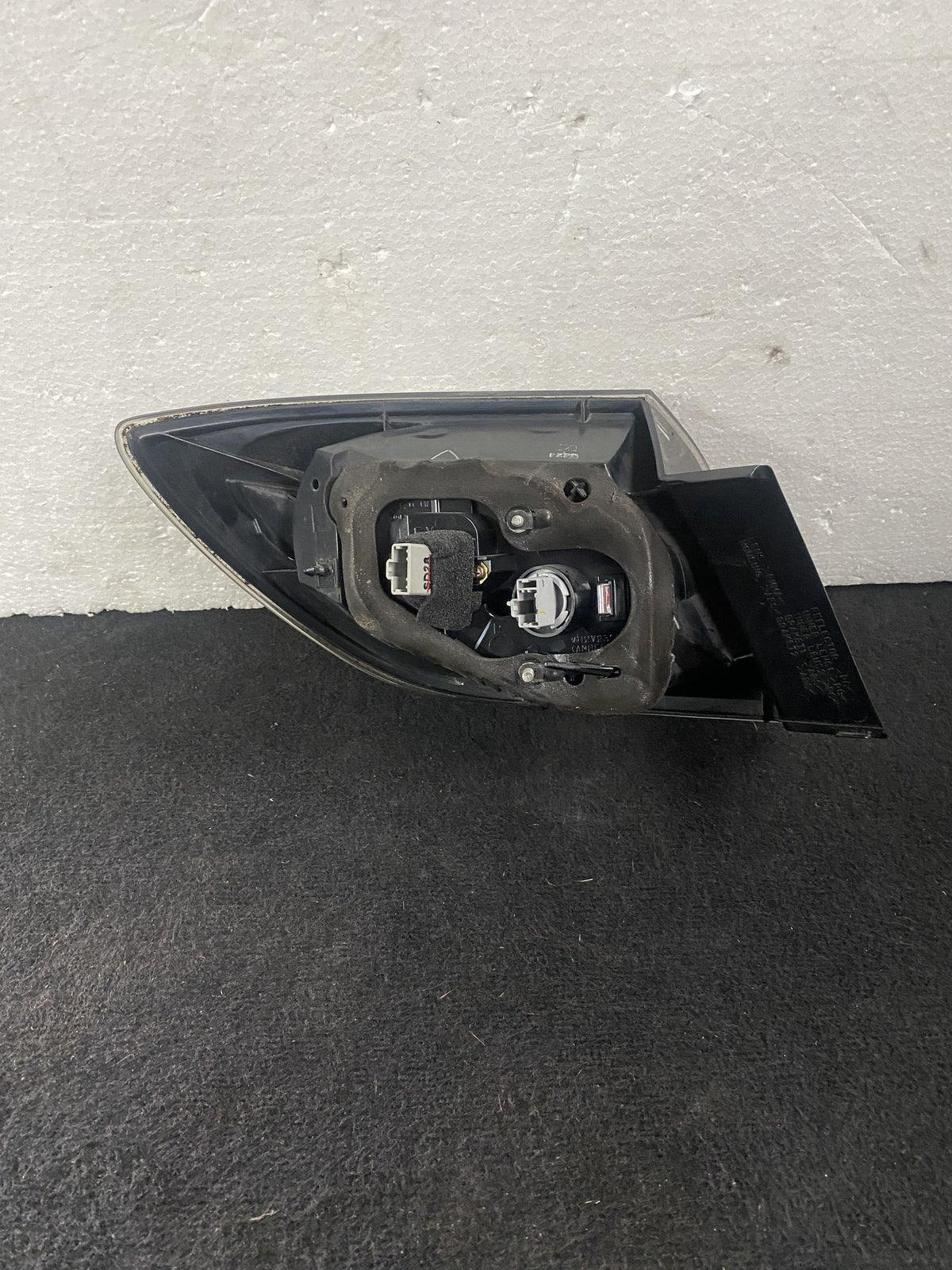 2007 Mazda Mazda3 - Right Taillight PN: P4505