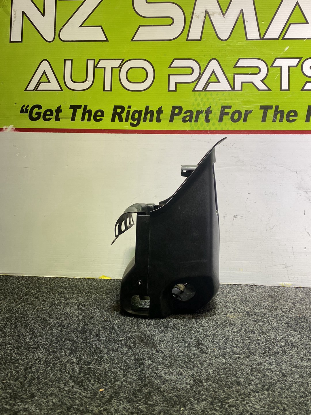 2006 Mazda Premacy - Steering Column Shroud