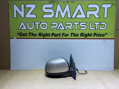 2007 Mitsubishi Outlander - Right Door Mirror PN: 7 wires