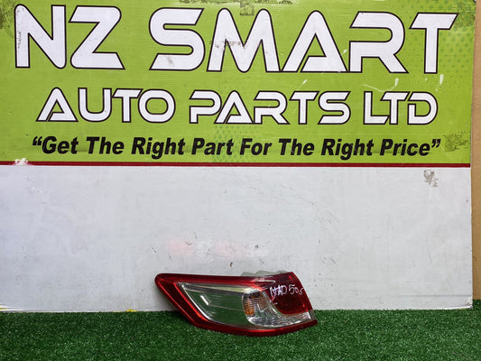 May 2006 to Mar 2009 - Honda Odyssey RB - Left Taillight - Red/Clear, Lens# 6572