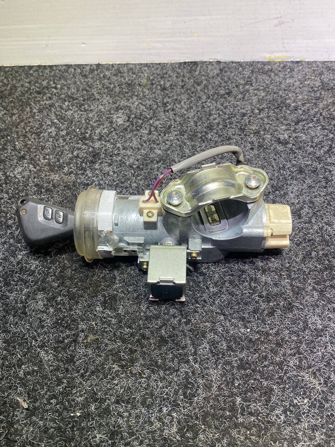 2007 Subaru Outback - Ignition With Key PN: AS-64