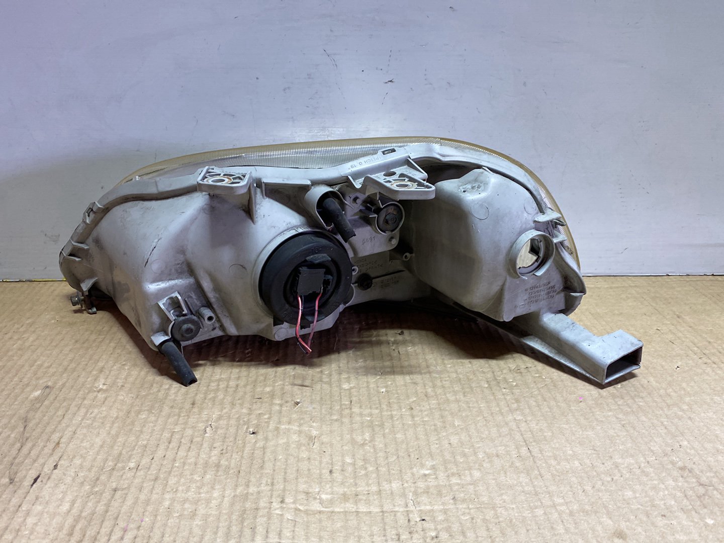 1996 Honda Civic EK2 - Right Headlight PN: STANLEY 033-6690