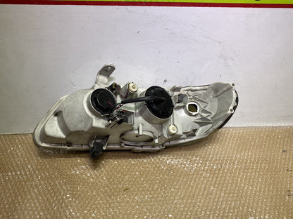 2004 Nissan Bluebird - Right Headlight PN: Manual Adjust/ Non Hid/ ICHIKOH 1723