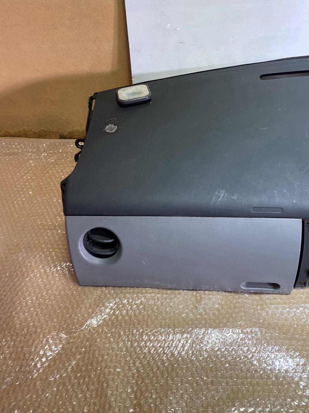 2006 Used Toyota Sienta - Dash Assembly PN: see photos