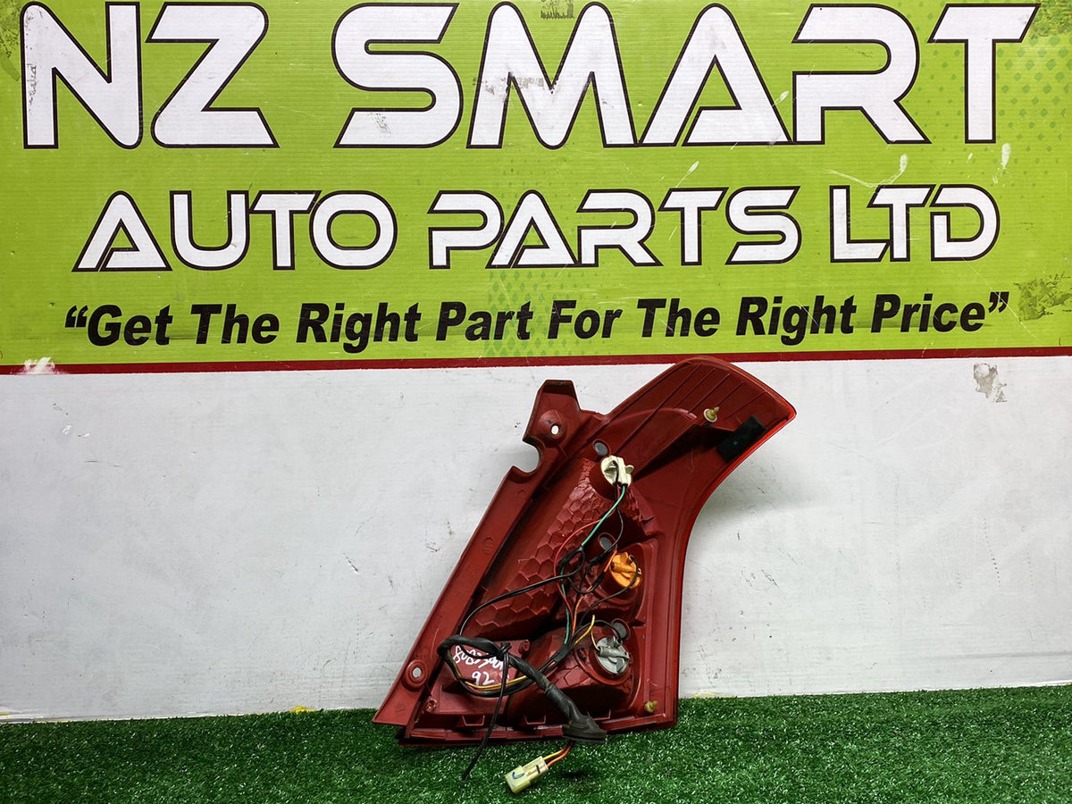 2008 Suzuki Swift - Right Taillight PN: 3565073K00
