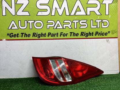 2009 Hyundai i30 - Left Taillight PN: 92402-2L0
