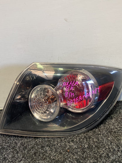 Mazda Axela - Right Taillight