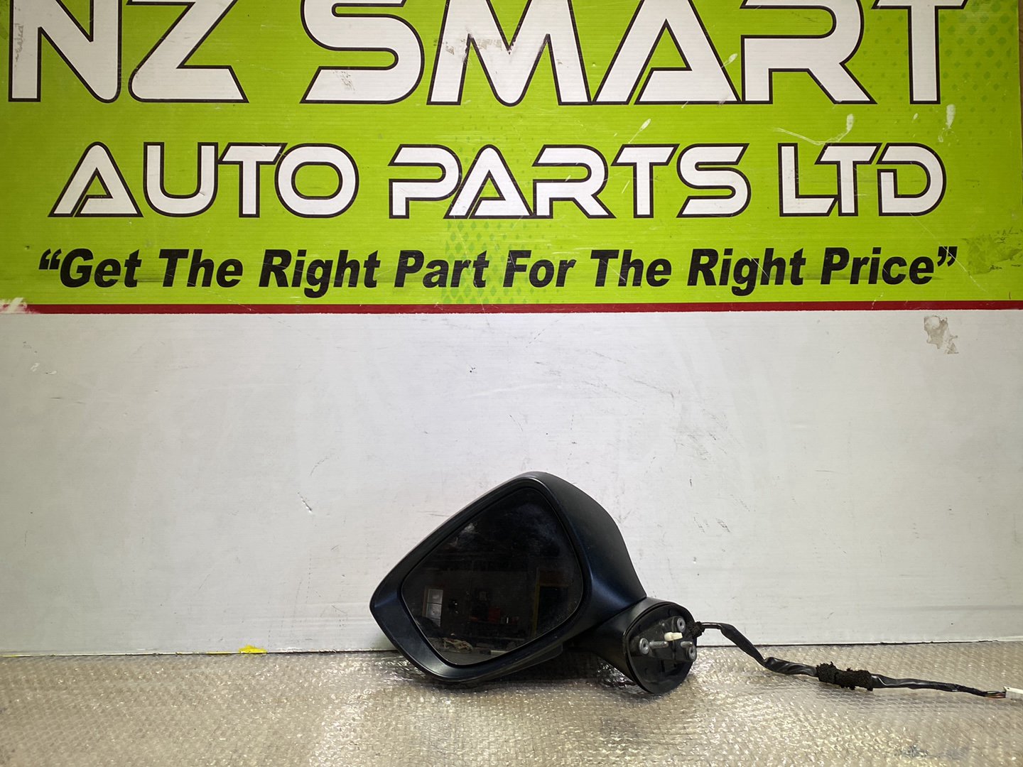 2015 Mazda CX-5- Left Door Mirror PN: 7 wires