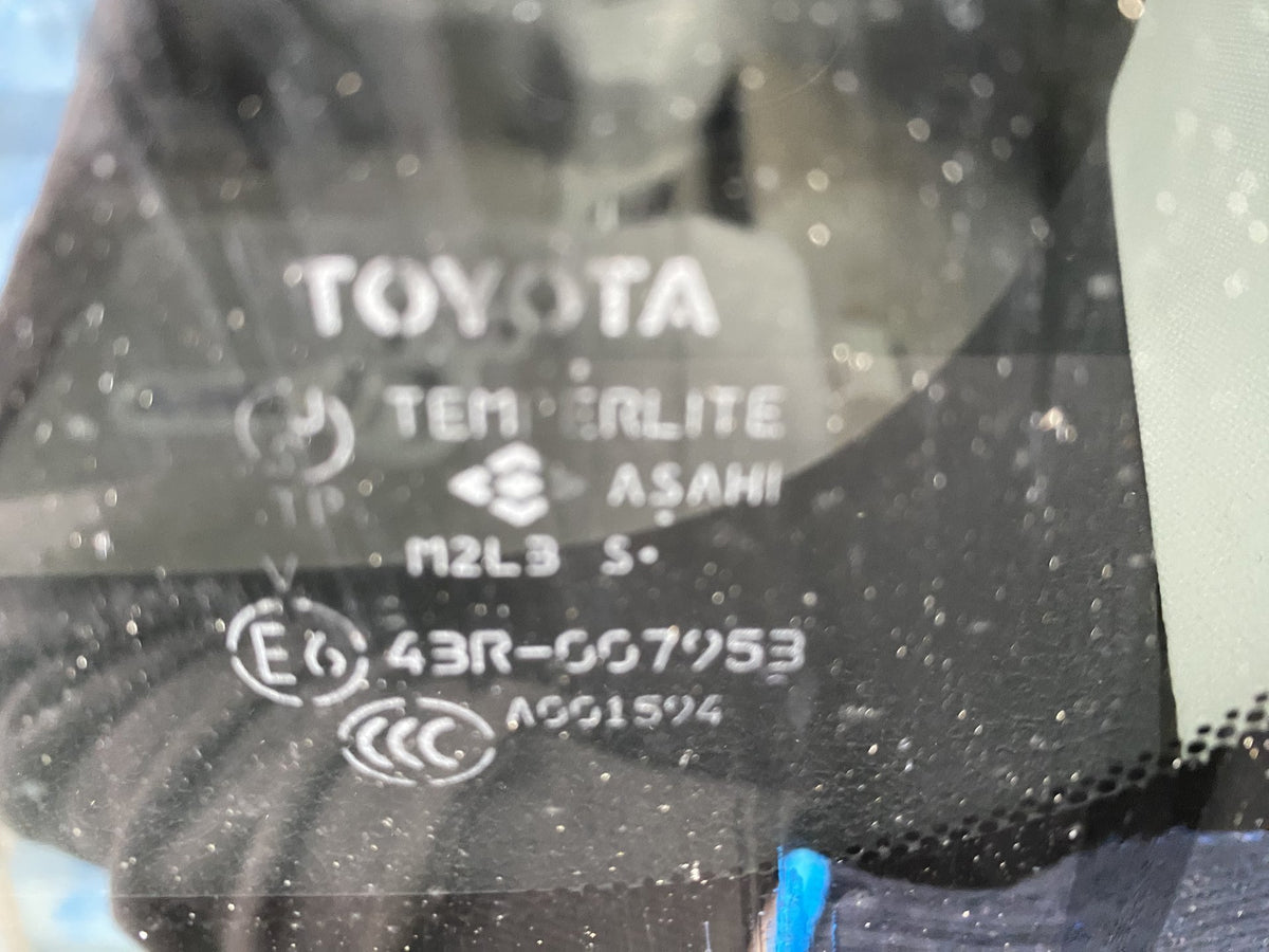 2006 Toyota Estima Aeras ACR50 Dismantling For Parts