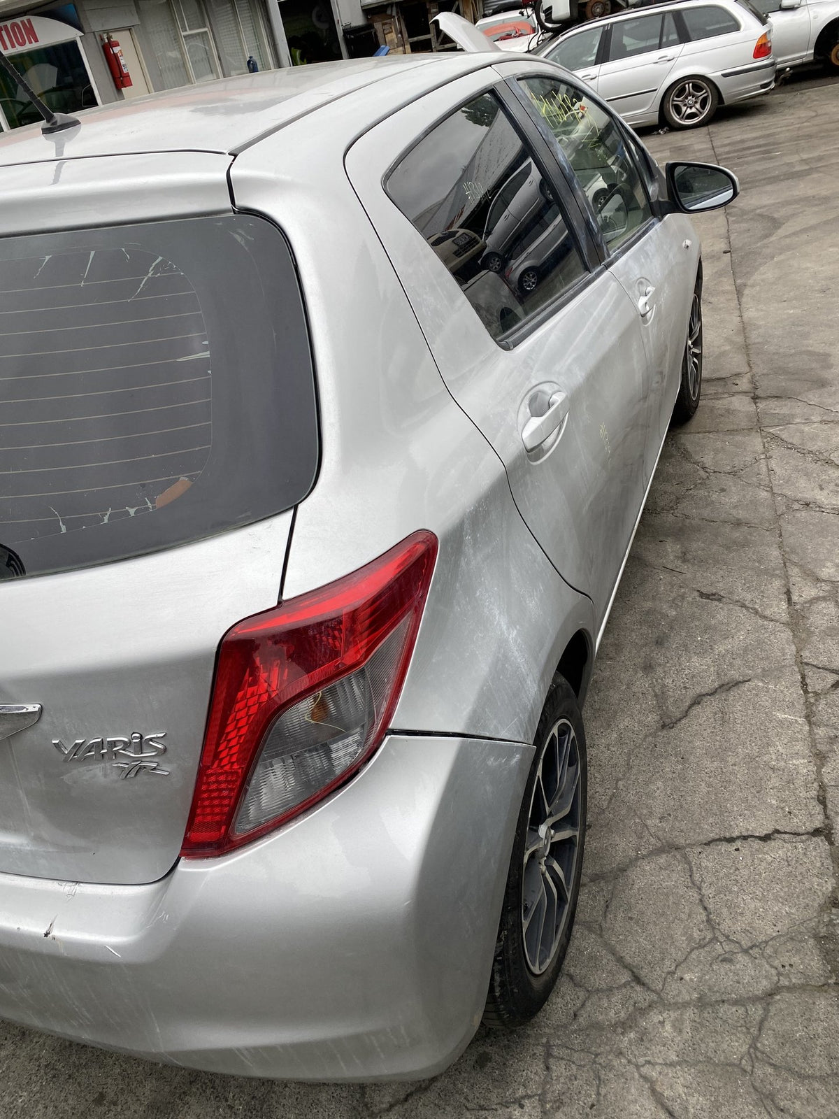 2014 Toyota Yaris YR- Dismantling For Parts