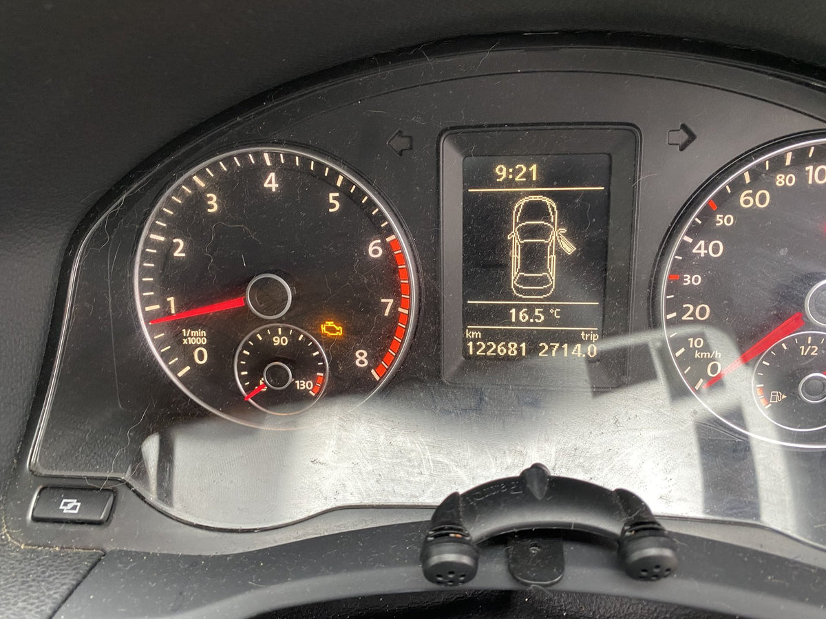 2010 Volkswagen Eos 147 TSI Dismantling For Parts
