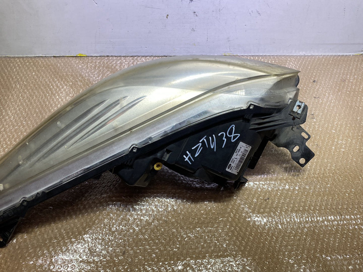 2015 Ford Kuga - Left Headlight PN: see photos