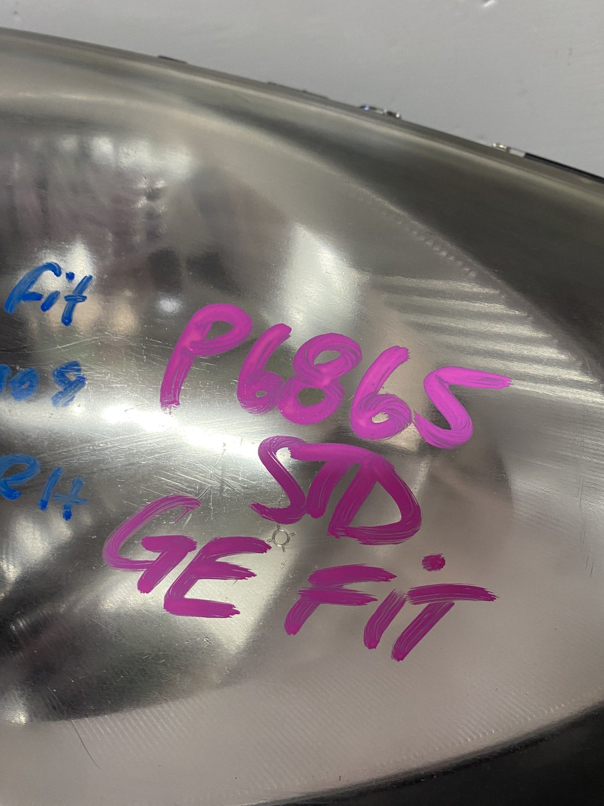 2008 Honda Fit - Right Headlight PN: P6865 STD type
