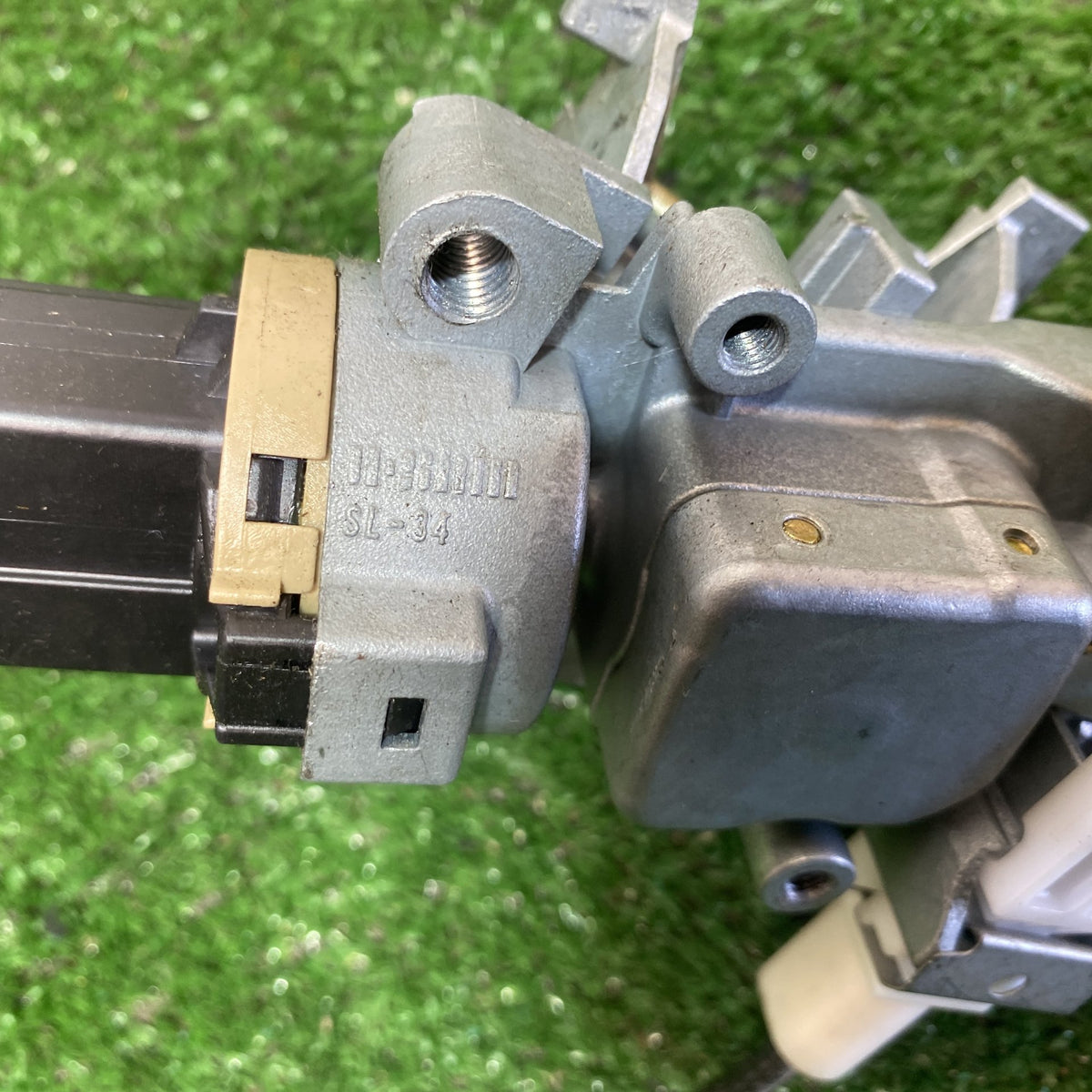 2002 Mazda Atenza - Ignition Switch Key PN: SL-34/ G2YC76290A